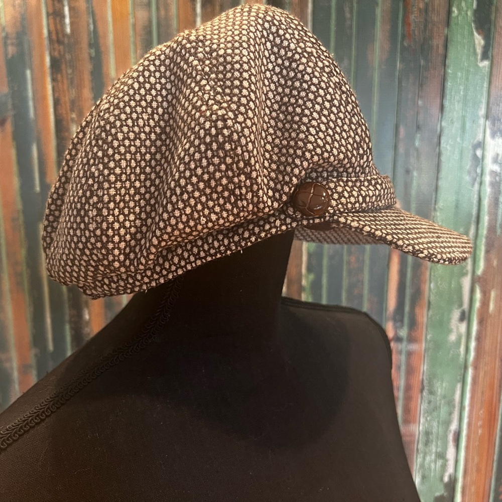 Brown Winter Crap; Great Condition - image 3